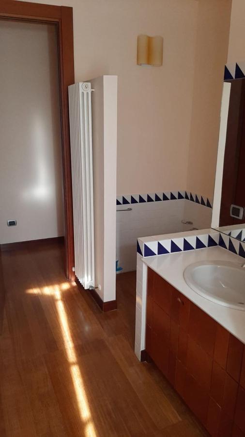 B & B Paradiso Loreto Luaran gambar