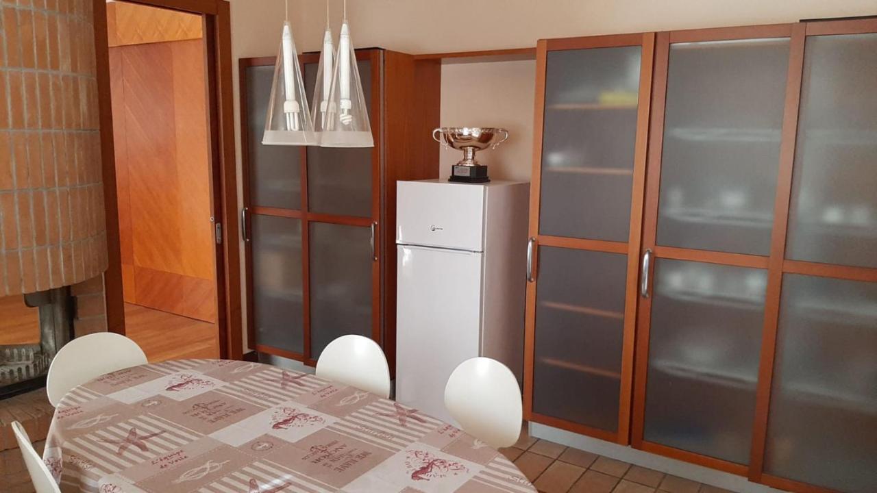 B & B Paradiso Loreto Luaran gambar